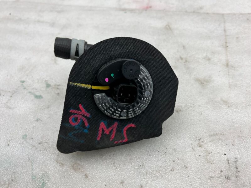 2012-2020 Tesla Model S Coolant Water Pump Assembly Foam Isolated 1067473-00-G