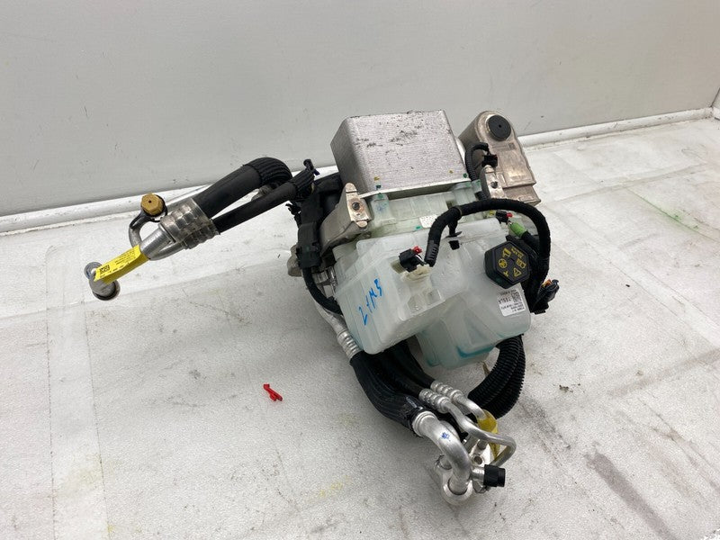 150685900D ⭕ 2021-2023 Tesla Model 3 Supermanifold Refrigerant Chiller w/ Coolant Reservoir