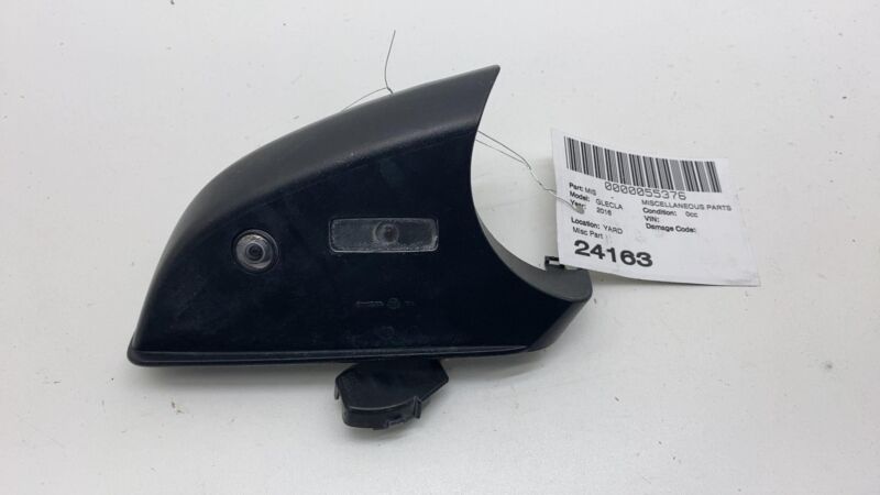 2016-2018 Mercedes-Benz GLE350 Front Right Door Mirror Lower Cover Cap w/ Camera