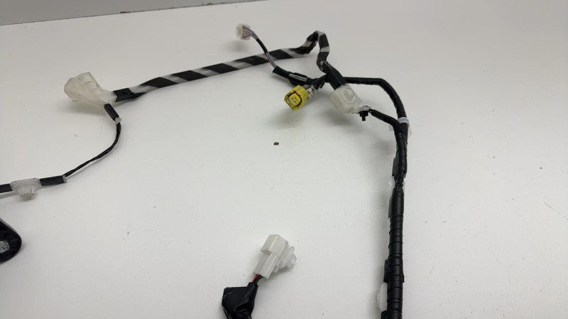 ⭕ 2018 2019 Toyota C-HR Front Passenger Side Door Wiring Harness Right