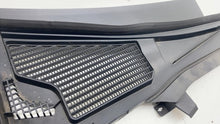 ⭕ 2022 Mercedes Benz EQS450+ Passenger Windscreen Wiper Trim Right A2978301700