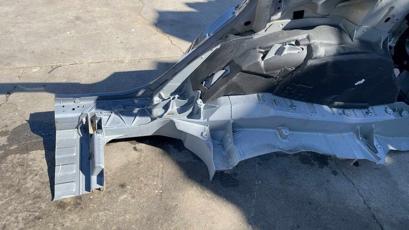 ⭕2020-2024 Tesla Model Y Rear Right Quarter Panel Structural Cutout RH