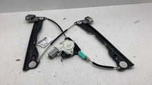 ⭕ 20-24 Tesla Model Y Front Passenger Side Door Window Regulator & Motor Right