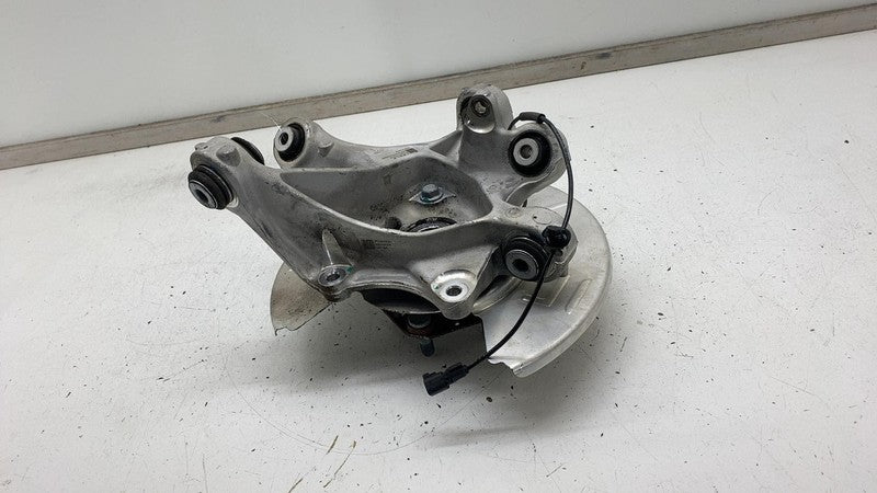 1044416 00 F 2017-2023 Tesla Model 3 Rear Right Suspension Knuckle Spindle w/ Shield & Hub RH