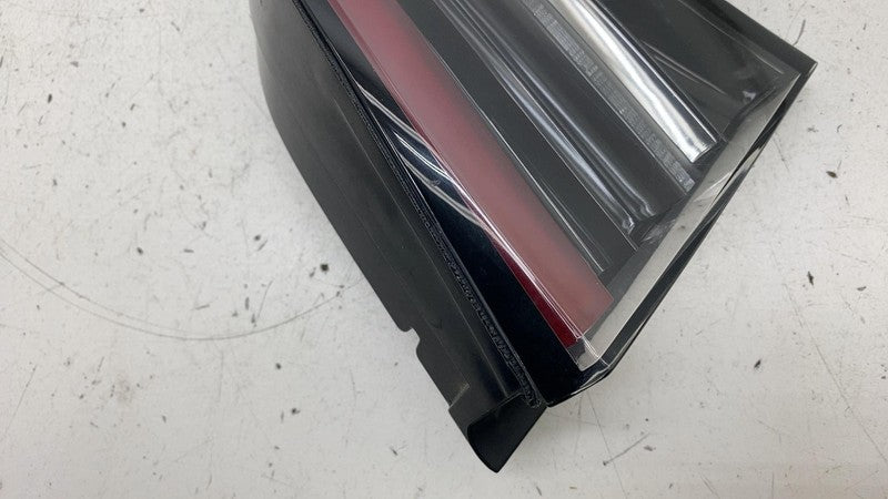 1077401 ⭕ 2017-2023 Model 3 Rear Left Inner Taillight LED Tail Lamp 3-Pin 1077401-00-E