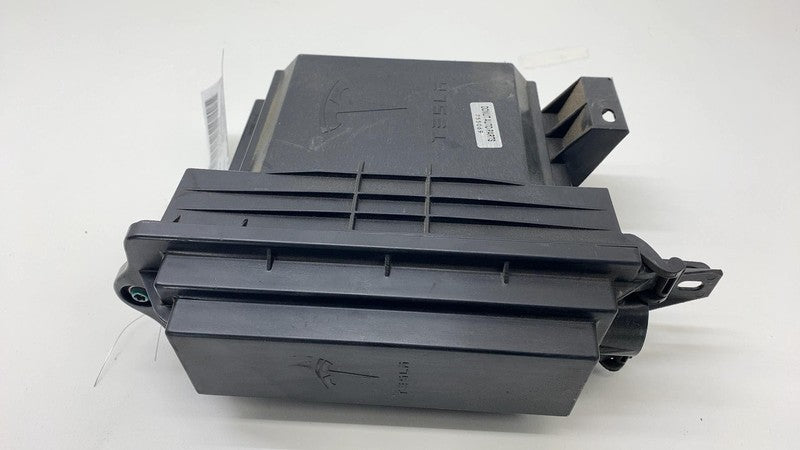 2016-2020 Tesla Model X Front BCM Body Comfort Control Module ECU Encl