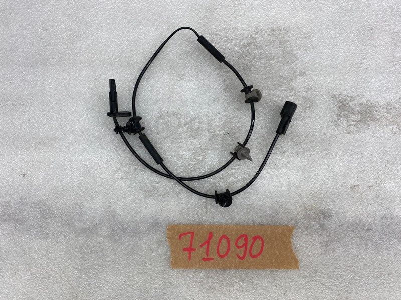 104476100F ⭕17-23 Model 3 Front Left or Right Anti-Lock ABS Wheel Speed Sensor 1044761-00-F