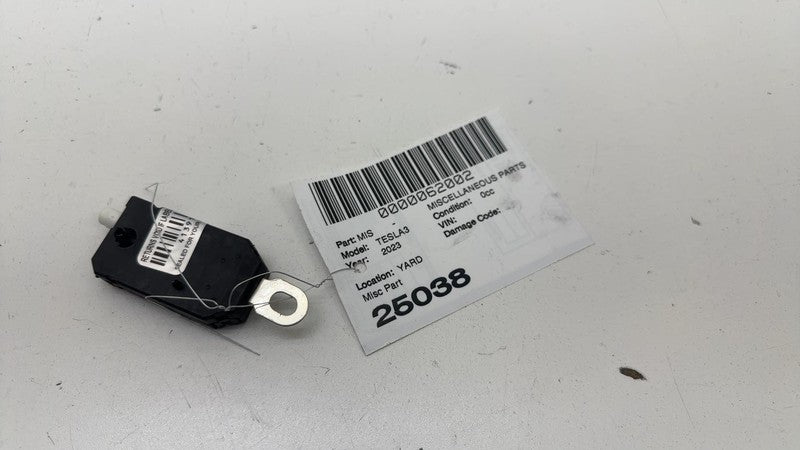 ⭕ 17-23 Tesla Model 3 Y Infotainment Antenna Amplifier AMP Radio FM 10