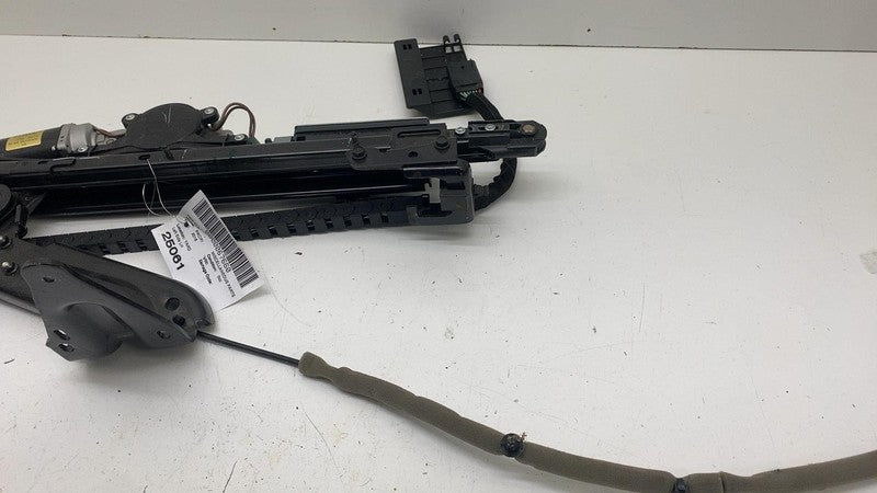 68369596AA ⭕ 17-25 Pacifica Rear Left Door Lower Roller Track w/ Motor & Module 68369596AA