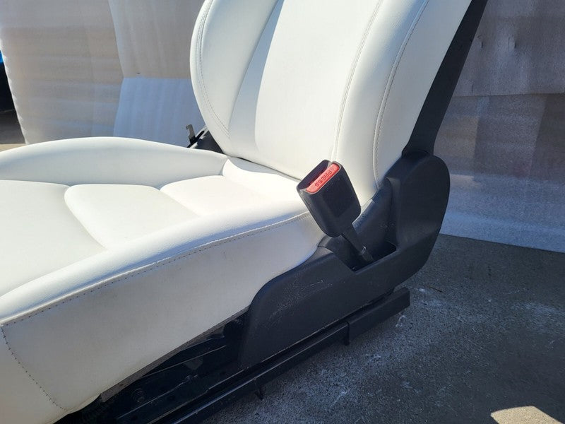 1456943-00 ⭕ 2017-2022 Tesla Model 3 Y Front Passenger Side 1st Row Seat White Right Assy