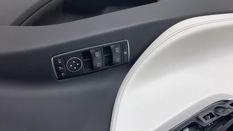 ⭕ 2016-2020 Tesla Model X MX Front Driver Side Door Panel Trim Card Le