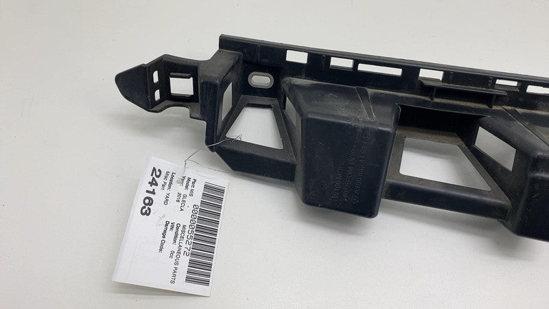 A 166 885 41 65 2016-2019 Mercedes-Benz GLE350 Rear Bumper Center Mount Bracket Support Assembly