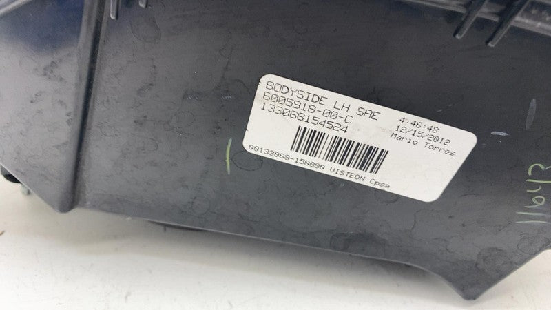 ⭕ 12-22 Model S Rear Driver Side Trunk Outer Taillight Lamp Left LH 60