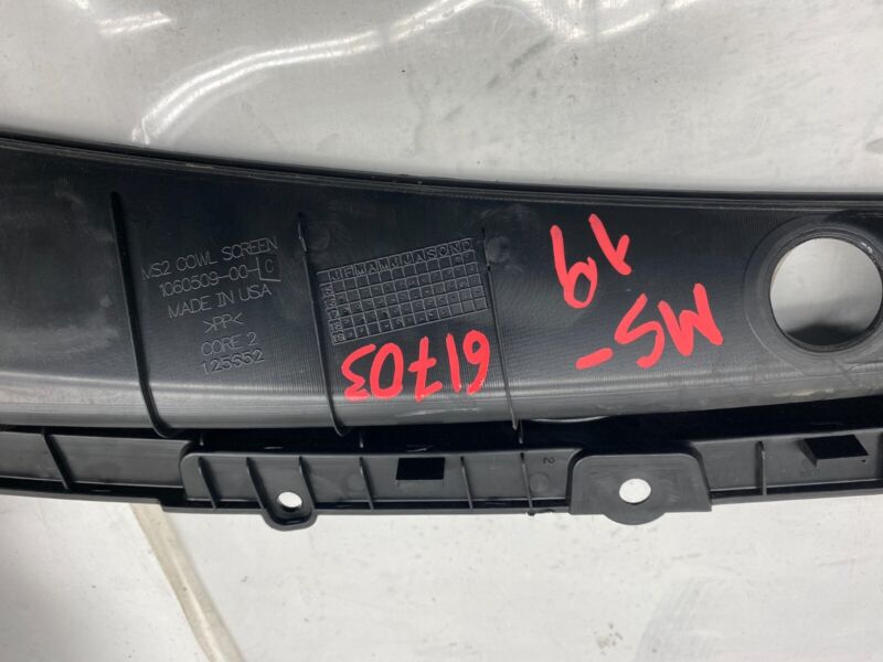 1060509-00-C ⭕2016-2021 Tesla Model S MS Exterior Underhood Trim Cowl Screen 1060509-00-C OEM