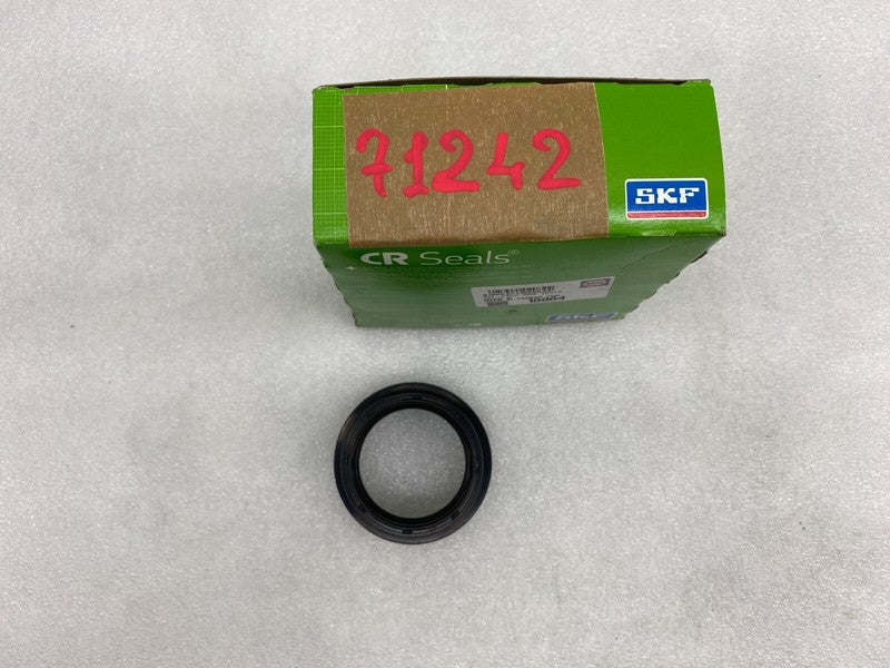 18964 ⭕ SKF Wheel Grease CR Seal 18964