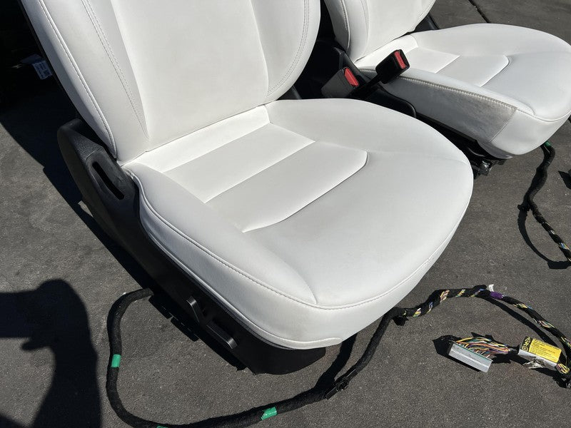 1456943-99-E ⭕ 2020-2022 Tesla Model Y MY Three Row 7-seater Interior Seat Cushion Assy White