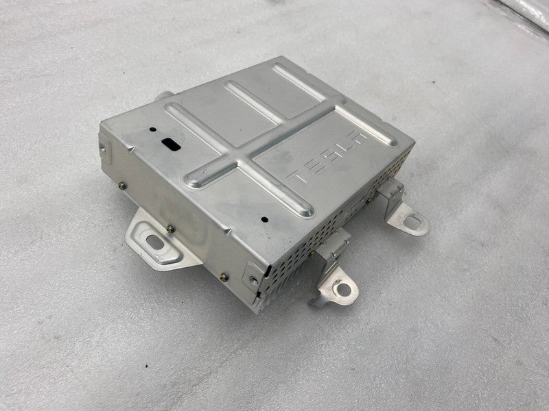150715200A ⭕ 2020-2023 Tesla Model Y MY Radio Audio Sound System AMP Amplifier 1507152-00-A