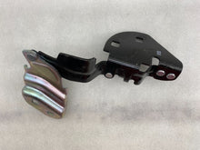 ⭕ 17-23 Tesla Model 3 Front Right Bonnet Hood Hinge Closure Assist 1643846-00-A