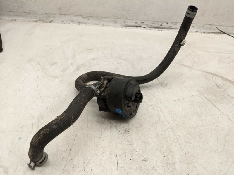1035348-00-G 2015-2021 Tesla Model S X Front Cooling System Coolant Water Pump w/ Hose Assy