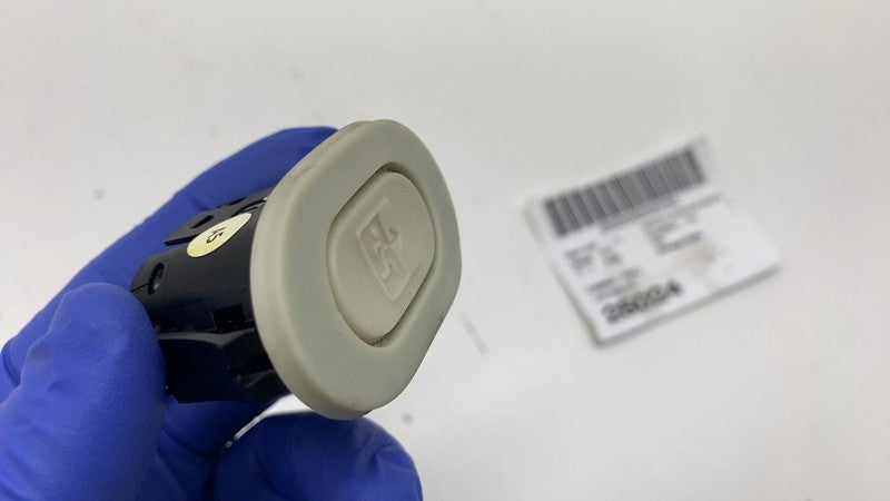 PT00002098K ⭕22-24 Rivian R1T Rear Gear Tunnel Emergency Release Control Button PT00002098-K
