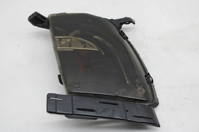 ⭕ 12-20 Model S Front Passenger Cornering Light Corner Lamp Right 6005