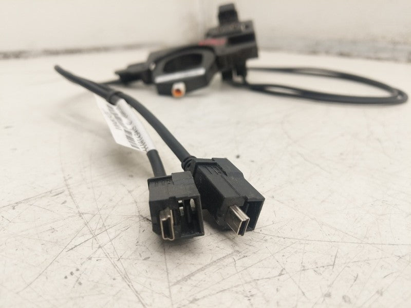 1004815 07 C 12-20 Model S Center Console Wire Harness w/ Keyless Antenna Module 1005627-00-B