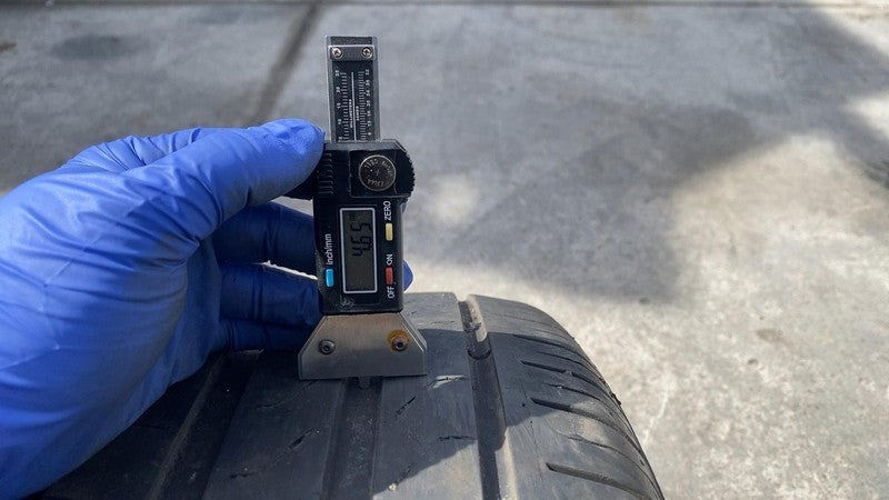 ⭕ Pirelli Cinturato 275/35R19 100Y Tire