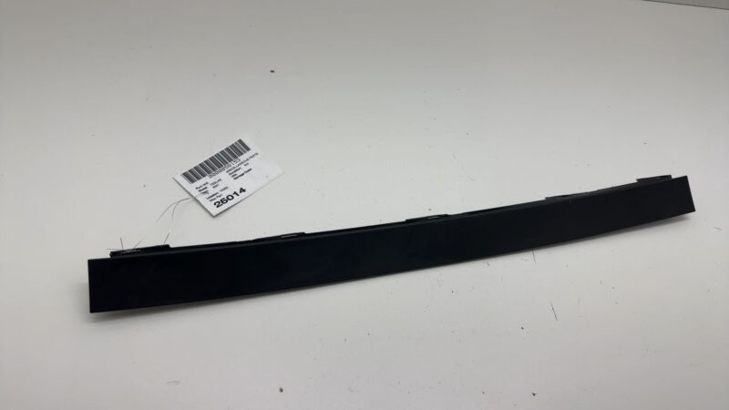 105501800D ⭕16-23 Model X Rear Right Falcon Upper Door Middle Trim Panel Cover 1055018-00-D