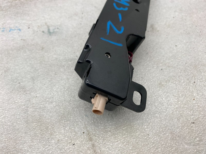 1585601 00 D ⭕ 2017-2023 Tesla Model 3 Y WiFi Bluetooth Antenna Control Module 1585601-00-D