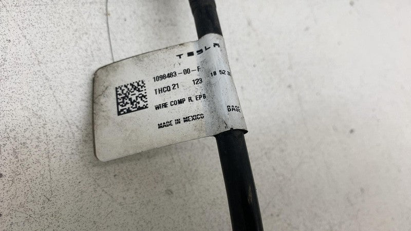 1044624-00-H ⭕ 2017-2025 Tesla Model 3 Rear Right Caliper + Brake Hose Line BASE 1044624-00-H
