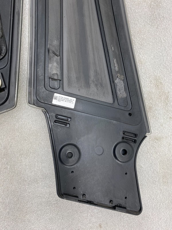 108389900B ⭕ 16-20 Tesla Model S Left & Right B-Pillar Glass Applique & Camera 1092307-00-B