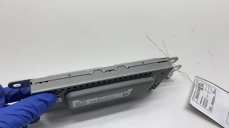 107974900D 2017-2023 Tesla Model 3 Harman Becker Radio FM/HD Receiver Module 1079749-00-D