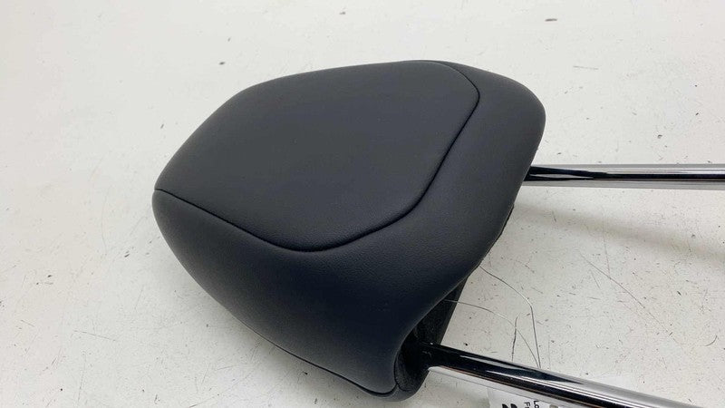 1699949-01-C ⭕24-25 Tesla Model 3 M3 Front Left or Right First Row Seat Headrest 1699949-01-C