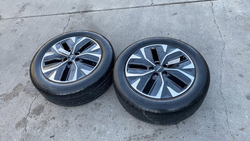 52910CV100 ⭕ 2022-2024 Kia EV6 PAIR of 19" Alloy Wheel Rim 19x7.5J w/ Kumho Tire 235/55 R19