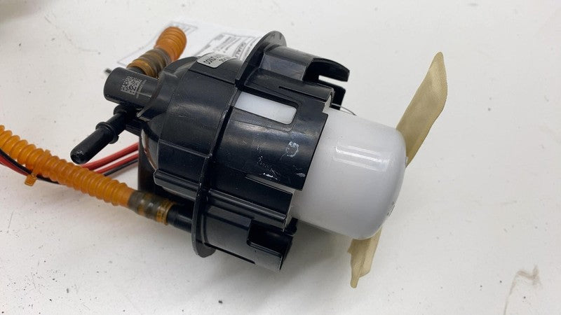 4M4919087AP ⭕ 2019-2024 Porsche Cayenne 3.0L Rear Gas Tank Fuel Pump Sender Unit 4M4919087AP