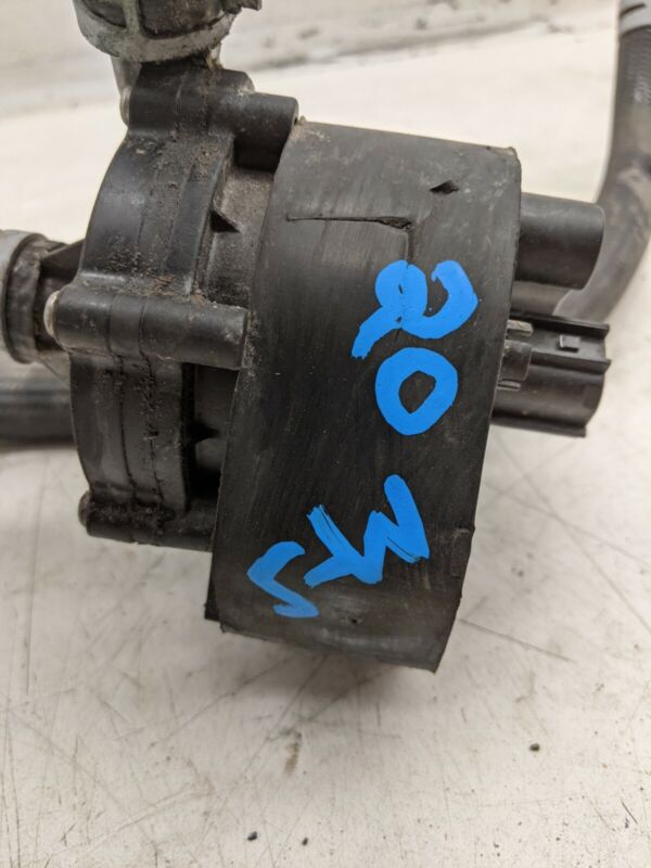 1035348-00-G 2015-2021 Tesla Model S X Front Cooling System Coolant Water Pump w/ Hose Assy
