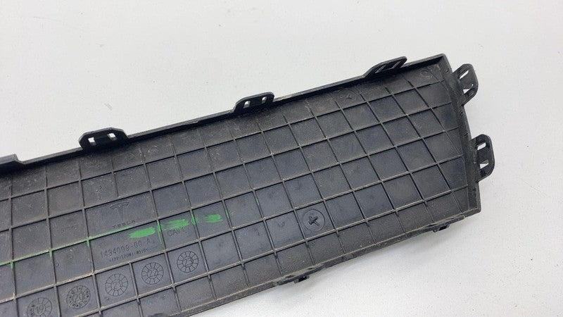 149442600B 2020 2021 2022 2023 2024 Tesla Model Y Rear Bumper Tow Hitch Cap Covers Assembly
