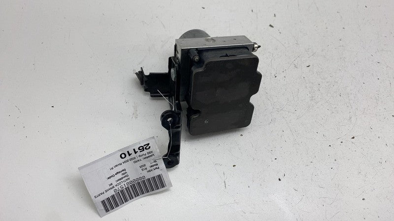 PT01073543A ⭕ 2025 Rivian R1S ABS Anti-Lock Brake Pump Module Unit w/ Bracket PT01073543-A