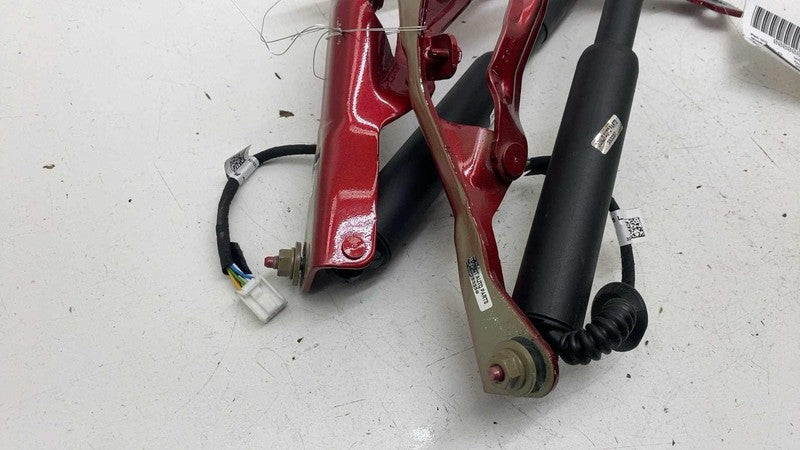 171486500 ⭕ 24-25 Model 3 Rear Left & Right Trunk Hinge w/ Strut 1714863-01-C/1714864-01-C