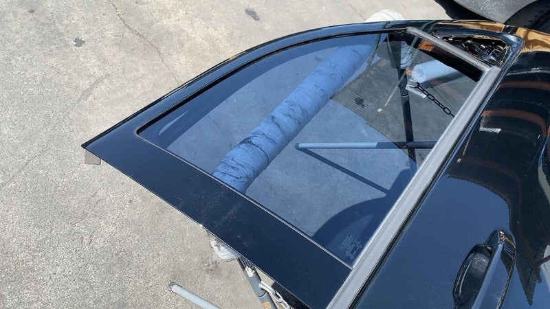 ⭕ 2014-2019 Chevrolet Silverado 1500 Front Right Door Shell Panel RH Black U8555