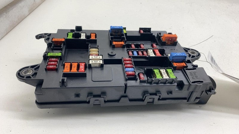 PT00031577F ⭕ 2022 2023 2024 Rivian R1T Right Passenger Fuse Junction Relay Box PT00031577-F