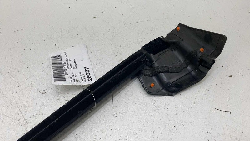 ⭕ 17-23 Model 3 Front Left Door Window Inner Belt Weatherstrip Seal 10