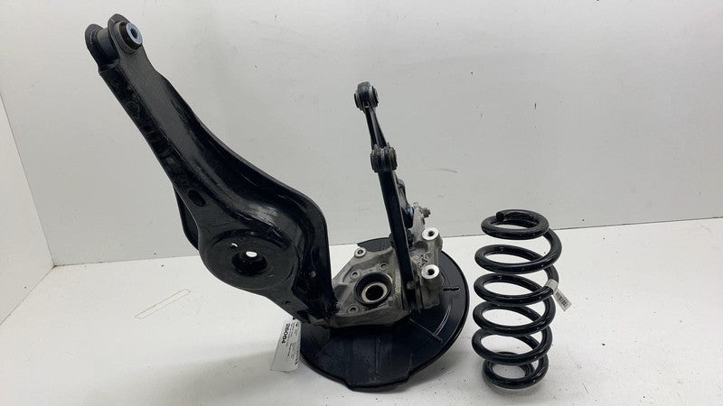 32329003 ⭕21-23 Polestar 2 Rear Left Spindle Knuckle w/ Hub + Links & Spring AWD 31681851