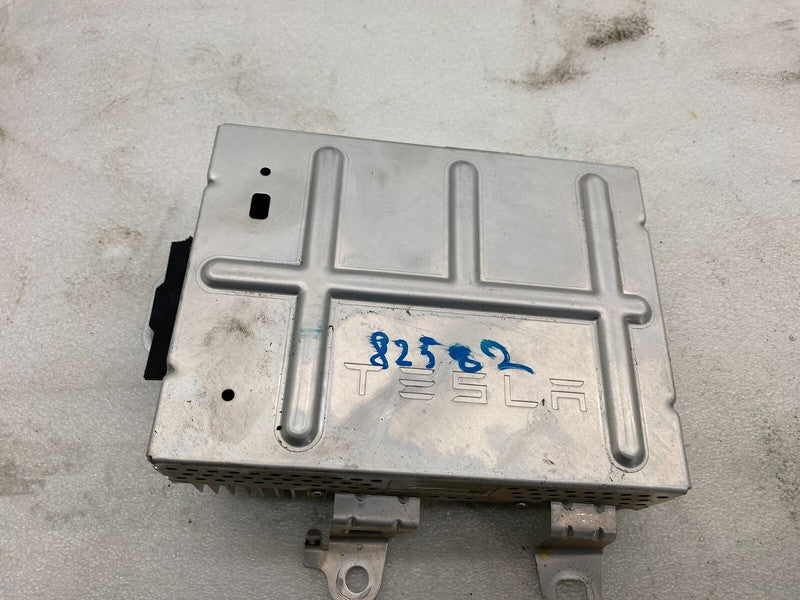 150715200A ⭕ 2020-2023 Tesla Model Y MY Radio Audio Sound System AMP Amplifier 1507152-00-A