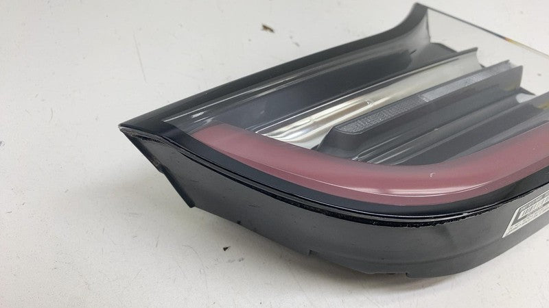 107740100E ⭕ 2017-2023 Model 3 Rear Left Inner Taillight LED Tail Lamp 3-Pin 1077401-00-E