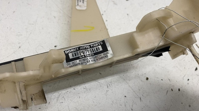 ⭕ 18-21 Navigator Front Right Door Window Glass Channel Guide RH JL1B-