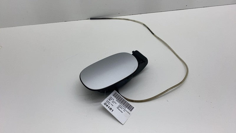 1H0010092Q 2011-2014 Porsche Cayenne Fuel Filler Gas Tank Lid Door w/ Cap Silver - LX7W OEM