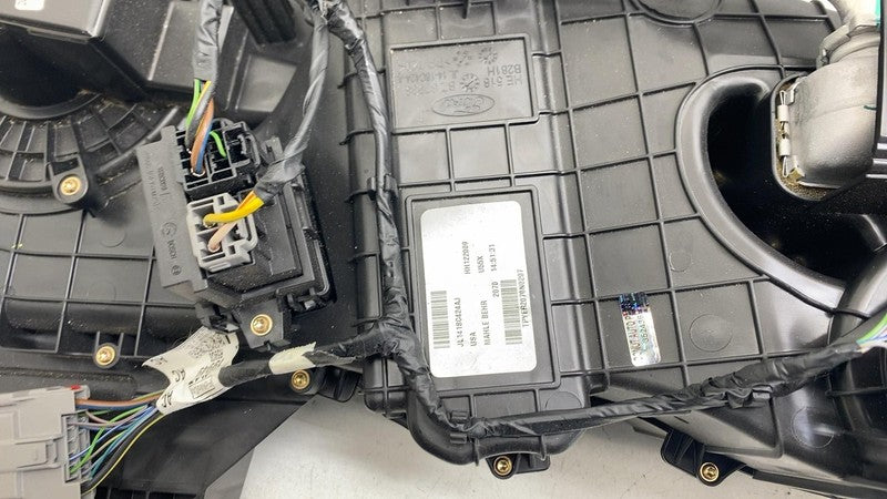 ⭕ 2018-2021 Lincoln Navigator Rear HVAC Heater Blower Housing Box JL14