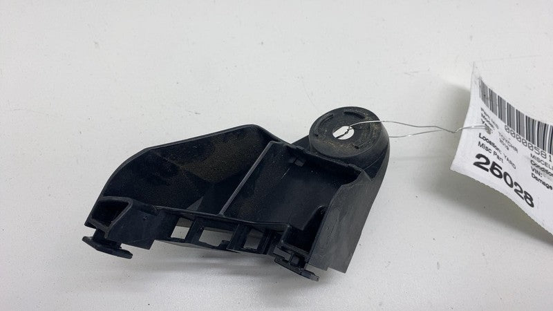 ⭕ 18-22 Toyota C-HR Rear Left Bumper Upper Retainer Support Bracket 52
