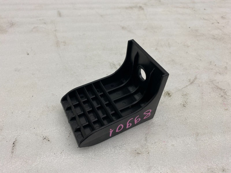 1109511 00 B ⭕ 2016-2020 Tesla Model X MX 5-Seater Gap Hider Harpoon Bracket OEM 1109511-00-B